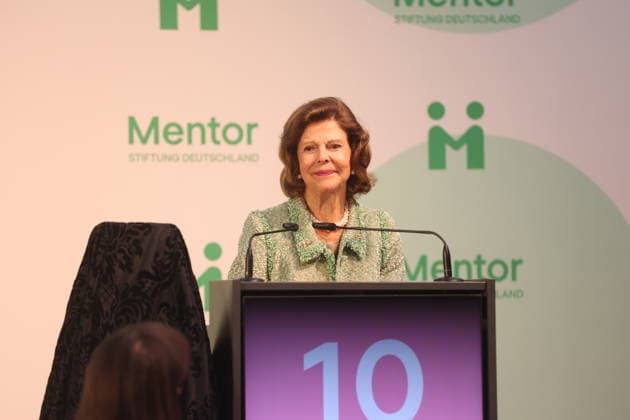 Königin Silvia von Schweden beim Jubiläum der Mentor-Stiftung auf der Insel Mainau. Mainau, 08.10.2026 Copyright: xAgenturxMatthiasxWehnertx xM.xGränzdörferx