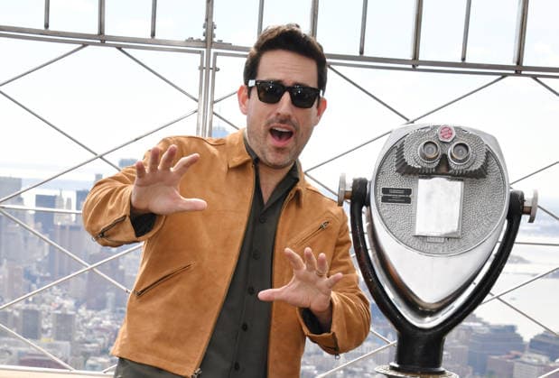 NEW YORK, NY- OCTOBER 8: Ed Weeks at the Empire State Building to Celebrate the Premiere of CBS New Series, Eternally Yours on October 8, 2026 in New York City. Copyright: xmpi099 MediaPunchx