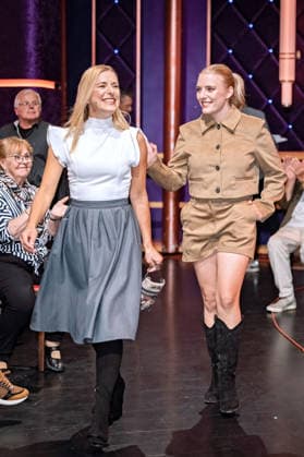 MDR - Riverboat. Sängerin Stefanie Hertel mit ihrer Tochter Johanna Mross anläßlich der Aufzeichnung der MDR - Talkshow Riverboat am 08.10.2026 in der Mediacity Leipzig. 20261008SFL0010