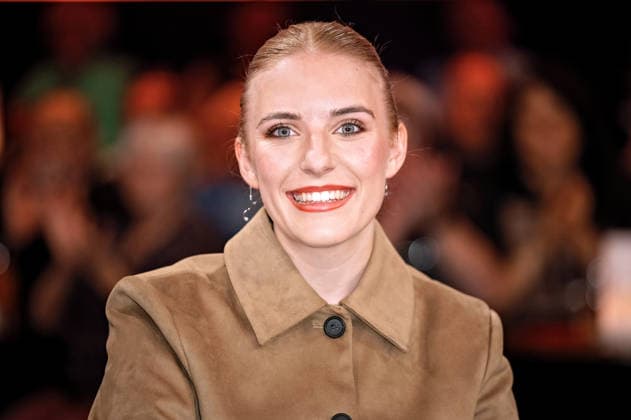 MDR - Riverboat. Sängerin Johanna Mross anläßlich der Aufzeichnung der MDR - Talkshow Riverboat am 08.10.2026 in der Mediacity Leipzig. 20261008SFL0017