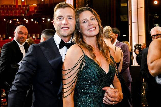 Amsterdam, The Netherlands, 2026-10-08 22:48:37 AMSTERDAM, 08-10-2026, Theater Carre. The 61st Golden Televizier-Ring Gala takes place. De Bondgenoten, Kassa, and Woeste Grond are in the running for the coveted Golden Televizier-Ring. During the festive evening, the winners in various other television categories will also be announced. PHOTO: NLBeeld Patrick van Emst. In the photo: Televizier-Ring Presenter Jan Versteegh. In the photo: Jan Versteegh Credit: NL Beeld Patrick van Emst  Copyright: xx x