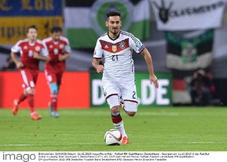 Fußball EM-Qualifikation Deutschland - Georgien am 11.10.2015 in der Red Bull Arena in Leipzig Ilkay Gündogan ( Deutschland ) xTTx
