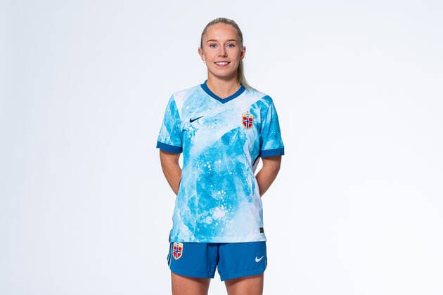 201022 Thea Bjelde of the Norwegian women?s national football team poses for a portrait on October 22, 2020 in Oslo. Photo: Vegard Wivestad Grott BILDBYRAN kod VG VG0061 bbeng fotball fotboll football norge norway a kvinner portrett porträtt portraits dam Copyright: VEGARDxWIVESTADxGRoTT BB201022VG002