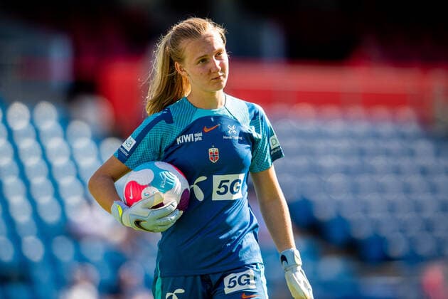220620 Goalkeeper Sunniva Skoglund of the Norwegian women s national football team during a training session on June 20, 2022 in Oslo. Photo: Vegard Grott BILDBYRAN kod VG VG0301 bbeng fotboll football soccer fotball träning practice training trening norge norway dam precamp Copyright: VEGARDxGRoTT BB220620VG025