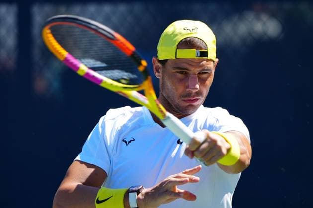 Mandatory Credit: Photo by Javier Garcia Shutterstock (13357869am) Rafael Nadal practices with a plaster on his nose US Open Championships 2022, Day Five, USTA National Tennis Center, Flushing Meadows, New York, USA - 02 Sep 2022 US Open Championships 2022, Day Five, USTA National Tennis Center, Flushing Meadows, New York, USA - 02 Sep 2022 Copyright: xJavierxGarcia Shutterstockx 13357869am
