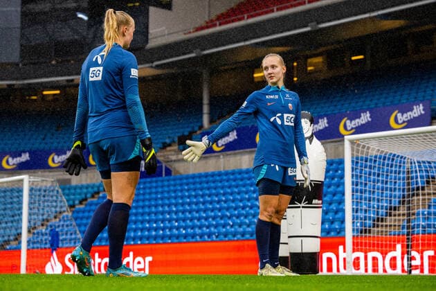 221005 Goalkeeper Sunniva Skoglund of the Norwegian women s national football team during a training session on October 5, 2022 in Oslo. Photo: Vegard Grott BILDBYRAN kod VG VG0365 bbeng fotboll football soccer fotball träningslandskamp International Friendly, Länderspiel, Nationalmannschaft privatlandskamp träning practice training trening norge norway women dam Copyright: VEGARDxGRoTT BB221005VG017