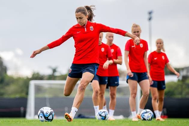 230719 Emma Stolen Godo of the Norwegian women?s national football team during a training session ahead of the FIFA Women s World Cup on July 19, 2023 in Auckland. Photo: Vegard Grott BILDBYRAN kod VG VG0484 bbeng fotball fotboll football norge norway a kvinner dam fotbolls-vm fotball vm kvinner världsmästerskap vm fifa womens world cup träning practice training day -1 Copyright: VEGARDxGRoTT BB230719VG029