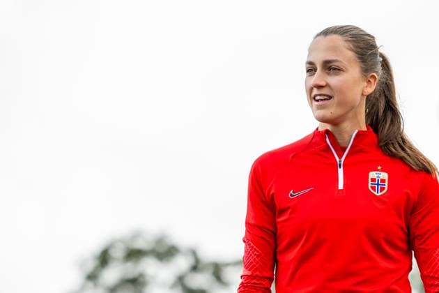 230719 Emma Stolen Godo of the Norwegian women?s national football team during a training session ahead of the FIFA Women s World Cup on July 19, 2023 in Auckland. Photo: Vegard Grott BILDBYRAN kod VG VG0484 bbeng fotball fotboll football norge norway a kvinner dam fotbolls-vm fotball vm kvinner världsmästerskap vm fifa womens world cup träning practice training day -1 Copyright: VEGARDxGRoTT BB230719VG043