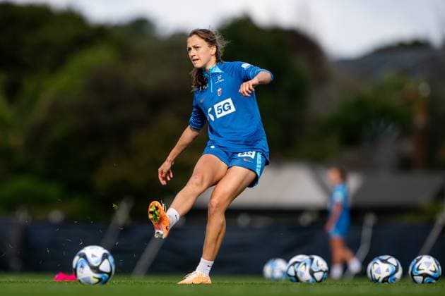 230723 Emma Stolen Godo of the Norwegian women?s national football team at a training session during the FIFA Women s World Cup on July 23, 2023 in Auckland. Photo: Vegard Grott BILDBYRAN kod VG VG0491 bbeng fotball fotboll football norge norway a kvinner dam fotbolls-vm fotball vm kvinner världsmästerskap vm fifa womens world cup träning practice training day 4 Copyright: VEGARDxGRoTT BB230723VG020
