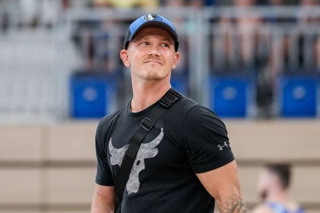 Der ehemalige Kunstturner Fabian Hambüchen, Einzelbild, Einzelfoto, Aktion, Action, Porträt, Portrait, Freude, freuen, freut sich, freundlich, fröhlich, glücklich, strahlend, optimistisch, 09.09.2023, Heidelberg (Deutschland), Turnen, Männer, WM-Qualifikation Gerätturnen männlich
