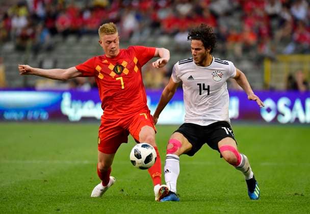 Belgium v Egypt : FIFA International Friendly, Länderspiel, Nationalmannschaft BRUSSELS, BELGIUM - June 6 : Kevin De Bruyne forward of Belgium, Ramadan Sobhi forward of Egypt during a FIFA international friendly match between Belgium and Egypt as preparation for the 2018 FIFA World Cup, WM, Weltmeisterschaft, Fussball Russia at the King Baudouin Stadium on June 6, 2018 in Brussels, Belgium , 6 6 2018 Brussels Belgium Copyright: xPeterxDexVoechtx 10718533-089