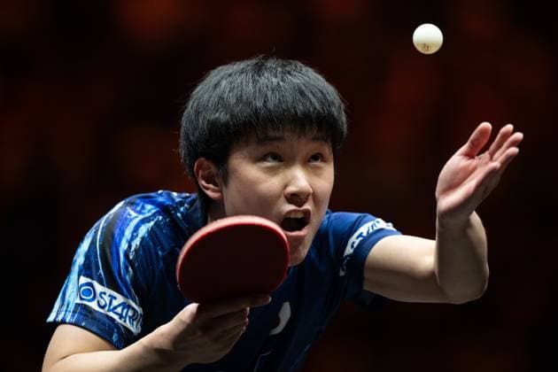 (241003) -- BEIJING, Oct. 3, 2024 -- Harimoto Tomokazu of Japan serves to Truls Moregard of Sweden during the men s singles round of 16 match at 2024 World Table tennis, Tischtennis (WTT) China Smash in Beijing, China, Oct. 3, 2024. ) (SP)CHINA-BEIJING-TABLE TENNIS-WTT-CHINA SMASH-MEN S SINGLES (CN) XiaoxYijiu