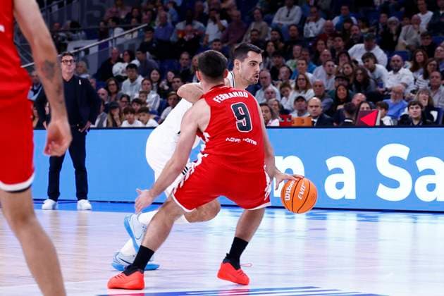 October 20, 2024, Madrid, Madrid, SPAIN: Alberto Abalde Diaz of Real Madrid in action during the Spanish League, Liga ACB Endesa, basketball match played between Real Madrid and Basquet Girona at WiZink Center on October 20, 2024, in Madrid, Spain. Madrid SPAIN - ZUMAa181 20241020_zaa_a181_076 Copyright: xDennisxAgyemanx