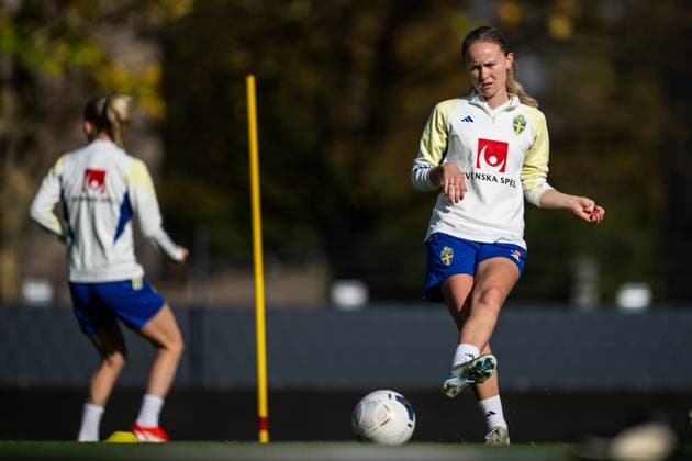 241022 Matilda Vinberg of the Swedish women s national football team during a training session on October 22, 2024 in Luxembourg. Photo: Mathias Bergeld BILDBYRAN kod MB MB0985 fotboll football soccer fotball em-kval kval uefa womens EURO Qualifier, EM, Europameisterschaft qualifier träning practice training sverige sweden dam bbeng Copyright: MATHIASxBERGELD BB241022MB033