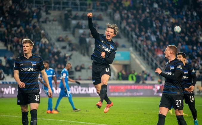 Bilder des Jahres 2024, Sport 11 November Sport Themen der Woche KW48 Sport Bilder des Tages Fussball, Herren, Saison 2024 2025, 2. Bundesliga (14. Spieltag), 1. FC Magdeburg - Hertha BSC, v. l. Luca Schuler (Hertha BSC), Fabian Reese (Hertha BSC), Michael Cuisance (Hertha BSC), Ibrahim Maza (Hertha BSC), Jubel nach Tor zum 1:3, 29.11. 2024, Copyright: xSebastianxRäppold MatthiasxKochx