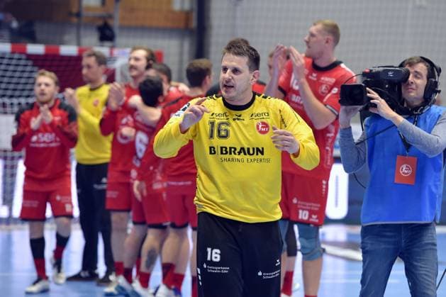 Jubel, Freude nach dem Sieg; Nebojsa Simic (Torwart MT Melsungen 16) (vorne) , GER, MT Melsungen - SG Flensburg-Handewitt, Handball, 1. Bundesliga, 12. Spieltag, Saison 2024 2025, 29.11.2024, GER, MT Melsungen - SG Flensburg-Handewitt, Handball, 1. Bundesliga, 12. Spieltag, Saison 2024 2025, 29.11.2024 Kassel Copyright: xEibner-Pressefotox xRolandxSippelx EP_RSL