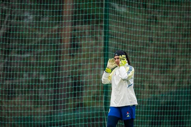 241201 Goalkeeper Zecira Musovic of the Swedish women s national football team during a training session on December 1, 2024 in Stockholm. Photo: Jonathan Näckstrand BILDBYRAN COP 94 JN0186 fotboll football soccer fotball em-kval kval uefa womens EURO Qualifier, EM, Europameisterschaft qualifier träning practice training sverige sweden dam bbeng Copyright: JONATHANxNÄCKSTRAND BB241201JN070