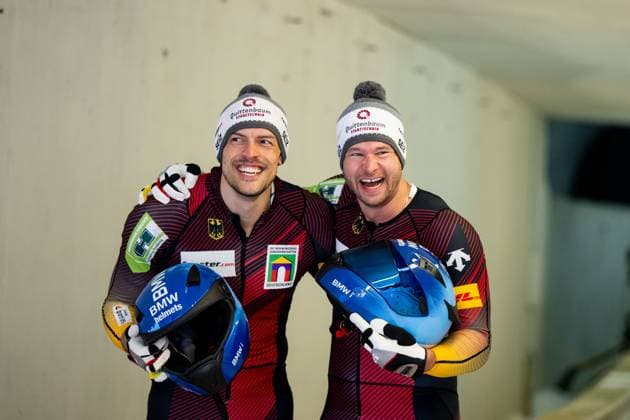 Bilder des Jahres 2025, Sport 01 Januar Sport Themen der Woche KW03 Sport Bilder des Tages Johannes Lochner, Georg Fleischhauer (Deutschland) jubeln im Ziel ueber den Sieg, AUT, IBSF Bob Weltcup Innsbruck - Igls, Rennen Zweierbob Herren, Saison 2024 2025, 18.01.2025 AUT, IBSF Bob Weltcup Innsbruck - Igls, Rennen Zweierbob Herren, Saison 2024 2025, 18.01.2025 Innsnruck Copyright: xEibner-Pressefoto Memmlerx EP_MMR