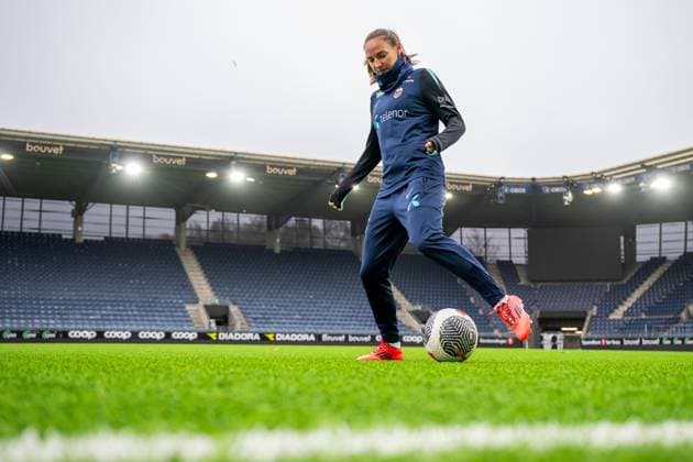 250224 Marit Bratberg Lund of the Norwegian women s national football team during a training session on February 24, 2025 in Stavanger. Photo: Vegard Grott BILDBYRAN kod VG VG0717 bbeng fotboll football soccer fotball norge norway women dam nations league träning practice training trening Copyright: VEGARDxGRoTT BB250224VG004