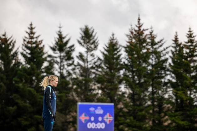 250403 Ada Hegerberg of the Norwegian women s national football team during a training session on April 3, 2025 in Reykjavik. Photo: Vegard Grott BILDBYRAN kod VG VG0740 bbeng fotboll football soccer fotball norge norway women dam nations league träning practice training trening Copyright: VEGARDxGRoTT BB250403VG016