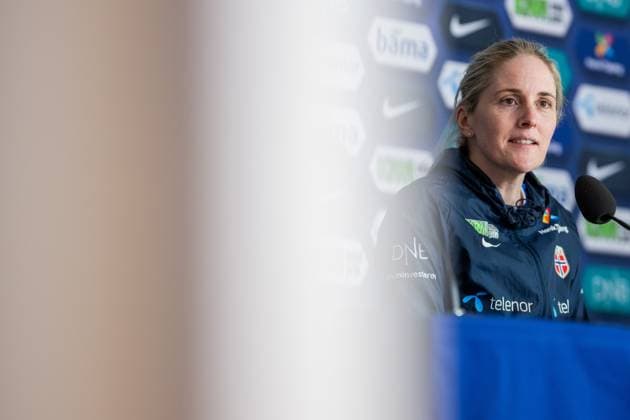 250407 Head coach Gemma Grainger of the Norwegian women s national football team during a press conference, PK, Pressekonferenz on April 7, 2025 in Oslo. Photo: Vegard Grott BILDBYRAN kod VG VG0748 bbeng fotboll football soccer fotball norge norway women dam nations league press conference pressekonferanse Copyright: VEGARDxGRoTT BB250407VG080