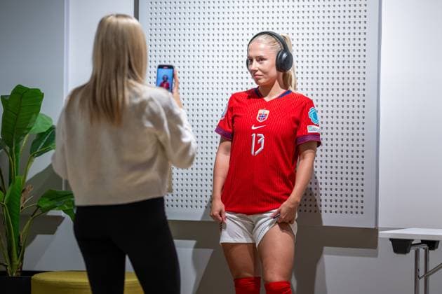250623 Thea Bjelde of the Norwegian women™s national football team during a media day ahead of the UEFA Women s Euro on June 23, 2025 in Oslo. Photo: Vegard Grott BILDBYRAN kod VG VG0771 bbeng fotboll football soccer fotball norge norway women dam pre-camp precamp media day mediedag UEFA EURO, EM, Europameisterschaft,Fussball em kvinner em 2025 preview Copyright: VEGARDxGRoTT BB250623VG052