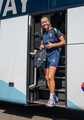 250629 Frida Maanum of the Norwegian women s national football team arrives at a training session ahead of the UEFA Women s Euro 2025 on June 29, 2025 in Neuchatel. Photo: Vegard Grott BILDBYRAN kod VG VG0774 bbeng fotboll football soccer fotball fotbolls-em fotball em europamästerskap em uefa womens euro em 2025 träning practice training trening norge norway dam day -3 Copyright: VEGARDxGRoTT BB250629VG027