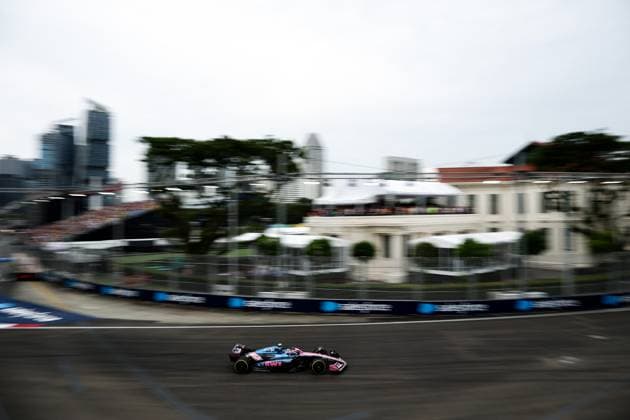 F1 - SINGAPORE GRAND PRIX 2025 43 COLAPINTO Franco (arg), Alpine F1 Team A525, action during the 2025 Formula 1 Singapore Grand Prix, 18th round of the 2025 FIA Formula One World Championship, WM, Weltmeisterschaft from October 3 to 5, 2025 on the Marina Bay Street Circuit, in Singapore - SingaporeSingapore Copyright: xEricxAlonsox