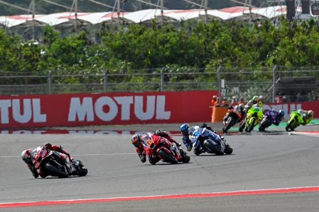 MOTO - MOTO GP - GRAND PRIX OF INDONESIA 2026 72 BEZECCHI Marco (ita), Aprilia Racing Team Gresini, Aprilia RS-GP 2025, action with 10 MARINI Luca (ita), Honda Team, Honda RC213V during the 2025 MotoGP Pertamina Grand Prix of Indonesia on the Mandalika circuit from October 3 to 5, At West Nusa Tenggara, Indonesia - West Nusa TenggaraIndonesia Copyright: xGIGIxSOLDANOx