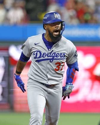 Baseball: Division Series between Dodgers and Phillies Los Angeles Dodgers right fielder Teoscar Hernandez rounds the bases after hitting a three-run home run in the seventh inning of Game 1 of the National League Division Series against the Philadelphia Phillies at Citizens Bank Park in Philadelphia on Oct. 4, 2025. A14AA0004911889P