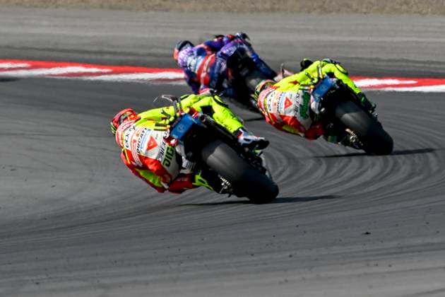 MOTO - MOTO GP - GRAND PRIX OF INDONESIA 2026 21 MORBIDELLI Franco (ita), Pertamina Enduro VR46 Racing Team, Ducati Desmosedici GP24, action with 49 DI GIANNANTONIO Fabio, Pertamina Enduro VR46 Racing Team, Ducati Desmosedici GP25 during the 2025 MotoGP Pertamina Grand Prix of Indonesia on the Mandalika circuit from October 3 to 5, At West Nusa Tenggara, Indonesia - West Nusa TenggaraIndonesia Copyright: xGIGIxSOLDANOx