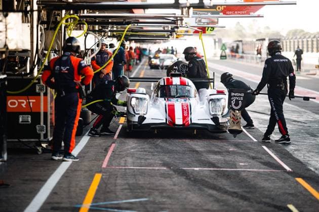 AUTO - ELMS - 4 HOURS OF PORTIMAO 2025 28 LAFARGUE Paul (fra), VAN UITERT Job (nld), CHATIN Paul-Loup (fra), Idec Oreca 07, LMP2, pitlane, during the 4 Hours of Portimao, 6th round of the 2025 European Le Mans Series on the Autodromo Internacional do Algarve from October 16 to 18, 2025 in Portimao, Portugal - Copyright: xJoaoxFilipex