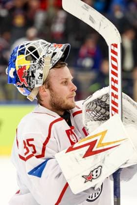 Ice hockey, Eishockey - CHL, EC RBS vs Berlin SALZBURG,AUSTRIA,15.OCT.25 - ICE HOCKEY - CHL, Champions Hockey League, group stage, EC Red Bull Salzburg vs Eisbaeren Berlin. Image shows Atte Tolvanen (EC RBS). GEPAxpictures xMathiasxMandl