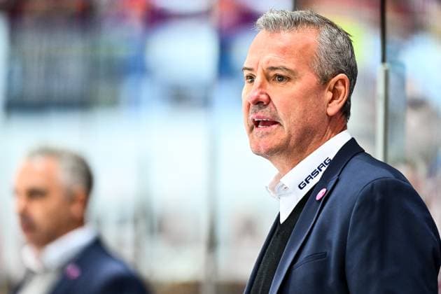 Serge Aubin (Cheftrainer, Headcoach, Eisbaeren Berlin), GER, Iserlohn Roosters vs. Eisbaeren Berlin, Eishockey, Penny-DEL, 12. Spieltag, Spielzeit 2025 2026, 19.10.2025, GER, Iserlohn Roosters vs. Eisbaeren Berlin, Eishockey, Penny-DEL, 12. Spieltag, Spielzeit 2025 2026, 19.10.2025 Iserlohn Copyright: xJonasxBrockmann Eibner-Pressefotx EP_JBN
