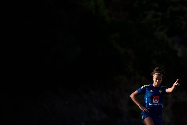 251025 Felicia Schröder of the Swedish women s national football team on October 25, 2025 in Benahavis. Photo: Ludvig Thunman BILDBYRAN kod LT LT0736 fotboll football soccer fotball träning practice training sverige sweden dam bbeng Copyright: LUDVIGxTHUNMAN BB251025LT038