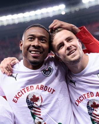 Sport Bilder des Tages SOCCER - FIFA WC quali, AUT vs BIH VIENNA,AUSTRIA,18.NOV.25 - FIFA World Cup, WM, Weltmeisterschaft, Fussball 2026, European Qualifiers, group stage, OEFB international match, Länderspiel, Nationalmannschaft Austria vs Bosnia and Herzegovina. Image shows the rejoicing of David Alaba and Christoph Baumgartner (AUT). GEPAxpictures xArminxRauthner