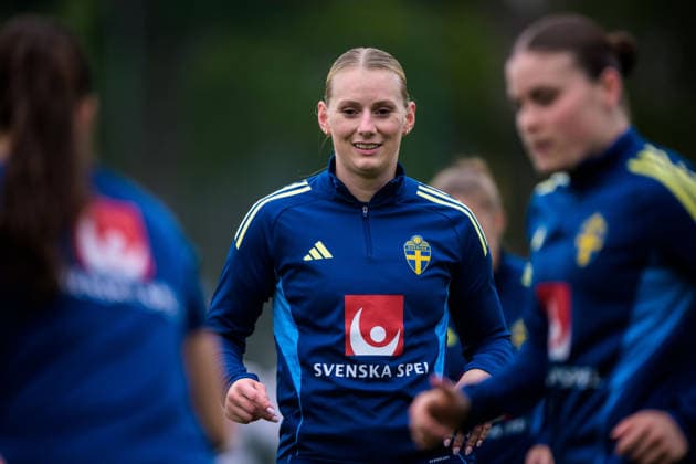 260225 Stina Blackstenius of the Swedish women s national football at a training session on February 25, 2026 in Albufeira. Photo: Ludvig Thunman BILDBYRAN kod LT LT0773 fotboll football soccer fotball träning practice training sverige sweden dam bbeng Copyright: LUDVIGxTHUNMAN BB260225LT003