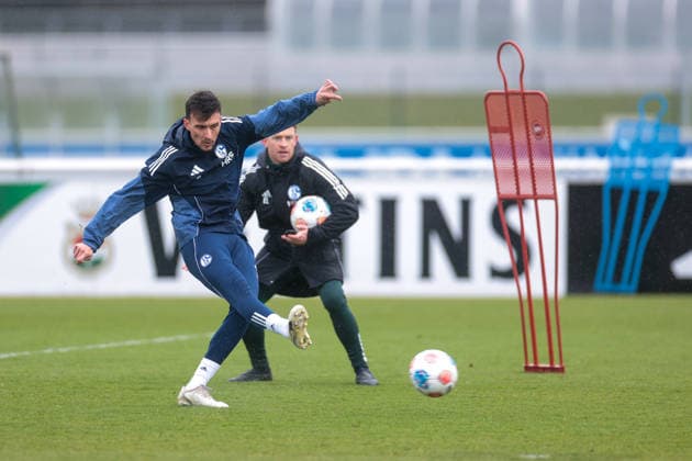 11.03.2026; Fussball; Training des FC Schalke 04. Dejan Ljubicic (FC Schalke 04). Gelsenkirchen Trainingsgelände FC Schalke 04 NRW Deutschland xRHR-FOTO YYx Copyright: RHR-FOTOx RHR-FOTO YY