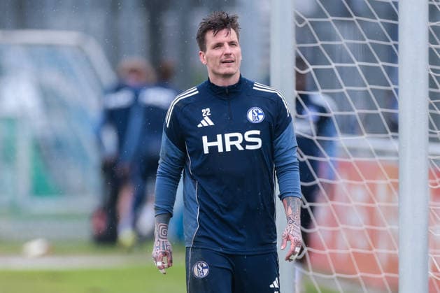 11.03.2026; Fussball; Training des FC Schalke 04. Torwart Kevin Müller (FC Schalke 04). Gelsenkirchen Trainingsgelände FC Schalke 04 NRW Deutschland xRHR-FOTO YYx Copyright: RHR-FOTOx RHR-FOTO YY