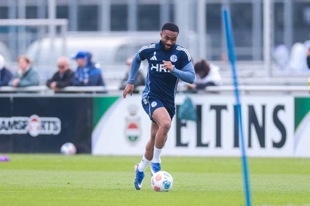 24.03.2026, Fussball, Training des FC Schalke 04. Moussa Sylla (FC Schalke 04). Gelsenkirchen Trainingsgelände FC Schalke 04 NRW Deutschland xRHR-FOTO YYx Copyright: RHR-FOTOx RHR-FOTO YY