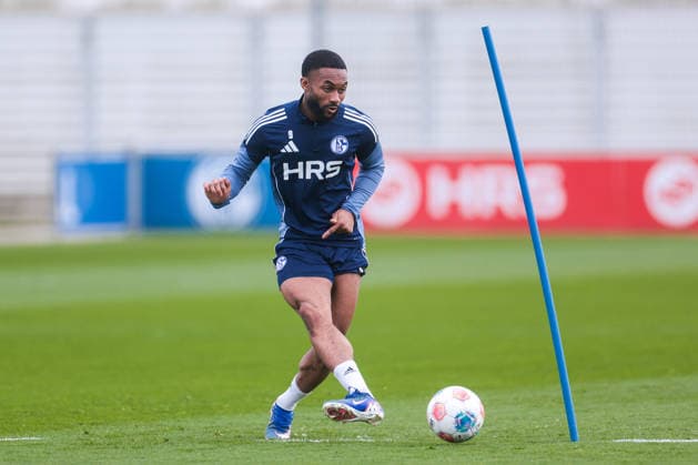 24.03.2026, Fussball, Training des FC Schalke 04. Moussa Sylla (FC Schalke 04). Gelsenkirchen Trainingsgelände FC Schalke 04 NRW Deutschland xRHR-FOTO YYx Copyright: RHR-FOTOx RHR-FOTO YY