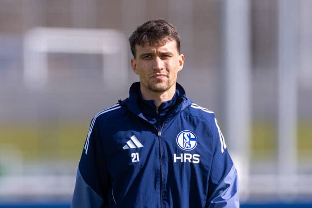 01.04.2026, Fussball, Training des FC Schalke 04. Dejan Ljubicic (FC Schalke 04). Gelsenkirchen Trainingsgelände FC Schalke 04 NRW Deutschland xRHR-FOTO YYx Copyright: RHR-FOTOx RHR-FOTO YY