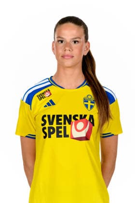 260409 Bella Andersson of the Swedish women s national football team poses for a portrait on April 9, 2026 in Gothenburg. Photo: Carl Sandin BILDBYRAN kod CS CS0925 fotboll football soccer fotball porträtt portraits sverige sweden dam bbeng Copyright: CARLxSANDIN BB260409CS025