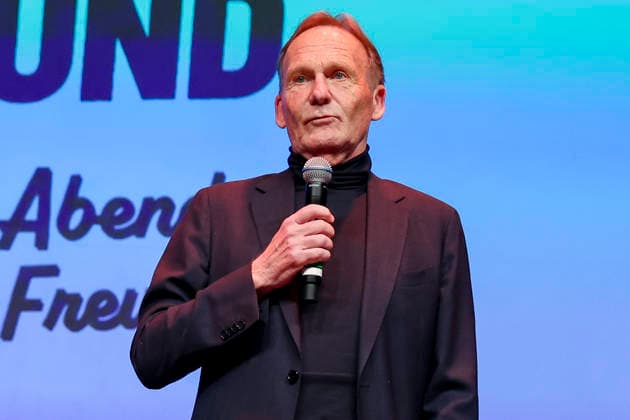 Praesident Hans-Joachim Watzke (Borussia Dortmund) schaut, Talkrunde, Reiner Calmund - Ein runder Abend mit Fußball & Freunden, Freizeitzentrum am 13. April 2026 in West, Deutschland. (Foto von Marco Steinbrenner DeFodi Images) Praesident Hans-Joachim Watzke (Borussia Dortmund) looks on, Talkrunde, Reiner Calmund - Ein runder Abend mit Fußball & Freunden, Freizeitzentrum West, April 13, 2026 in Dortmund, Germany. (Photo by Marco Steinbrenner DeFodi Images) -
