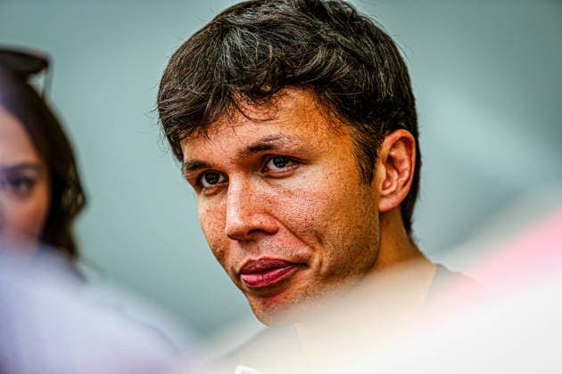 (23) Alexander Albon (THA) - Atlassian Williams F1 Team - Williams FW48 - Mercedes during the Formula 1 Crypto.com Miami Grand Prix 2026 at Miami International Autodrome in Miami Gardens, United States. Round 6 of the 2026 FIA Formula One World Championship, WM, Weltmeisterschaft held May 1-3, 2026. The Miami International Autodrome, located in the grounds of the Hard Rock Stadium, hosts the sixth round featuring the Sprint format. This event weekend features the F1 Sprint format, with a Sprint Shootout and Sprint Race in addition to the standard qualifying session and Grand Prix. Copyright: xAlessioxDexMarcox xAvens-images.com AvensImages IPAxSportx xipa-agency.netx xx IPA_74346043 IPA_Agency_IPA74346043