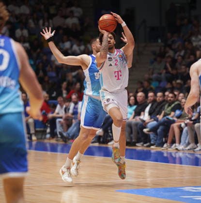 Alijah Comithier Telekom Baskets Bonn vs. Frankfurt Skyxliners 32. Speiltag - Saison 2025 26