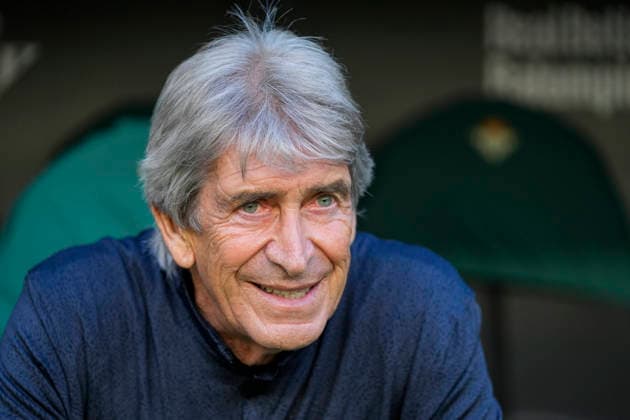 May 12, 2026, Sevilla, Sevilla, SPAIN: Manuel Pellegrini, head coach of Real Betis, looks on during the Spanish league, LaLiga EA Sports, football match played between Real Betis and Elche CF at La Cartuja stadium on May 12, 2026, in Sevilla, Spain. Real Betis V Elche CF - LaLiga EA Sports - ZUMAa181 20260512_zaa_a181_095 Copyright: xJoaquinxCorcherox