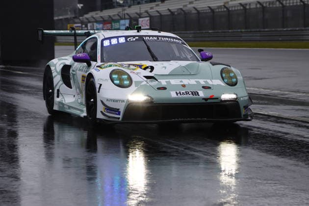 RECORD DATE NOT STATED 24 Ricardo Feller (CHF) Laurin Heinrich (Feldkirchen GER) Laurens Vanthoor (), Porsche 911 GT3 R Evo2, Team: Lionspeed GP (GER) in der Boxengasse GER, Motorsport, 54. ADAC Ravenol 24H-Rennen Nuerburgring 2025, Mittwoch, Impressionen vor dem Rennen, Nuerburg, 13.05.2026 GER, Motorsport, 54. ADAC Ravenol 24H-Rennen Nuerburgring 2025, Mittwoch, Impressionen vor dem Rennen, Nuerburg, 13.05.2026 Nuerburg Copyright: xEibner-Pressefoto JuergenxAugstx EP_JAT