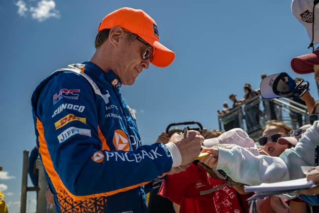 May 14, 2026, Speedway, In, USA: NTT IndyCar, Indy Car, IRL, USA SERIES driver, SCOTT DIXON (9) (NZL) of Auckland, New Zealand, signs autographs for fans before the Indianapolis 500 at Indianapolis Motor Speedway in SPEEDWAY IN. NTT INDYCAR SERIES: May 14, 2026: Indianapolis 500: Scott Dixon - ZUMAa161 20260514_aaa_a161_033 Copyright: xWalterxG.xArcexSr.x