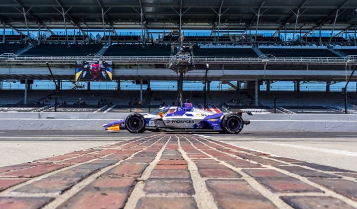 May 14, 2026, Speedway, In, USA: NTT IndyCar, Indy Car, IRL, USA SERIES driver, RYAN HUNTER-REAY (31) of Fort Lauderdale, FL, crosses the yard of bricks during a practice session for the Indianapolis 500 race at the Indianapolis Motor Speedway in SPEEDWAY IN. Speedway USA - ZUMAa161 20260514_aaa_a161_032 Copyright: xWalterxG.xArcexSr.x